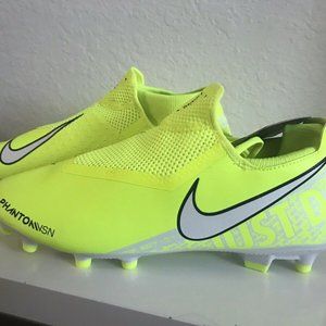 NEW Nike Phantom Vision Academy DF FG Men's Soccer